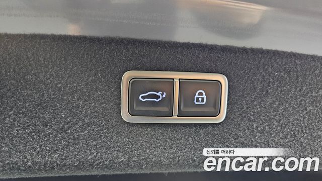 Genesis G80 2022 — photo 23