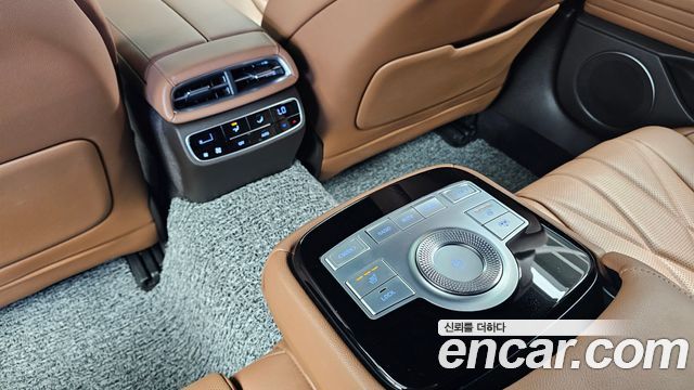 Genesis G80 2022 — photo 25