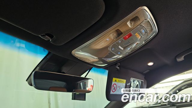 Genesis G80 2022 — photo 27