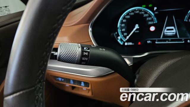 Genesis G80 2022 — photo 33