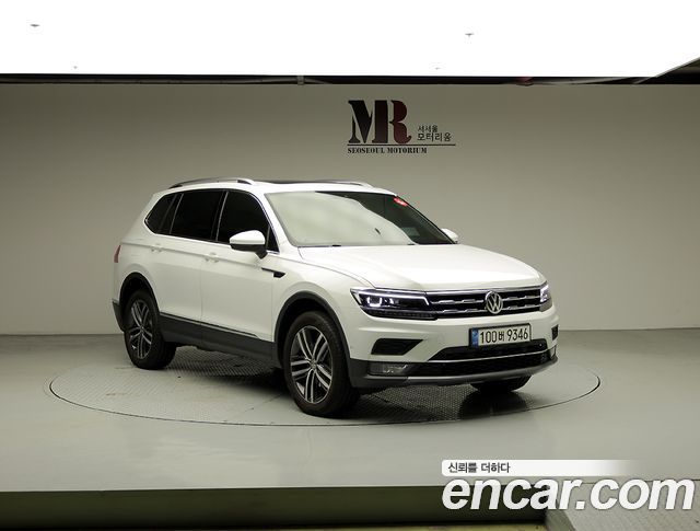 Volkswagen Tiguan 2020 — photo 2