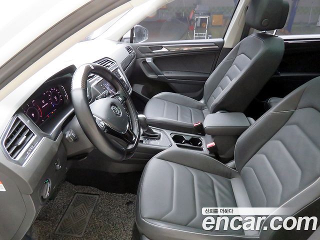 Volkswagen Tiguan 2020 — photo 5