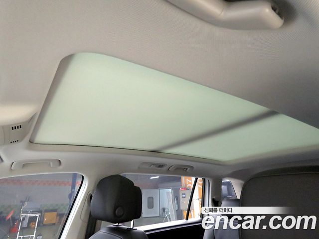 Volkswagen Tiguan 2020 — photo 16