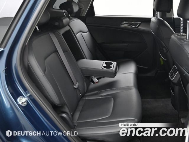 Kia Sportage 2022 — photo 12