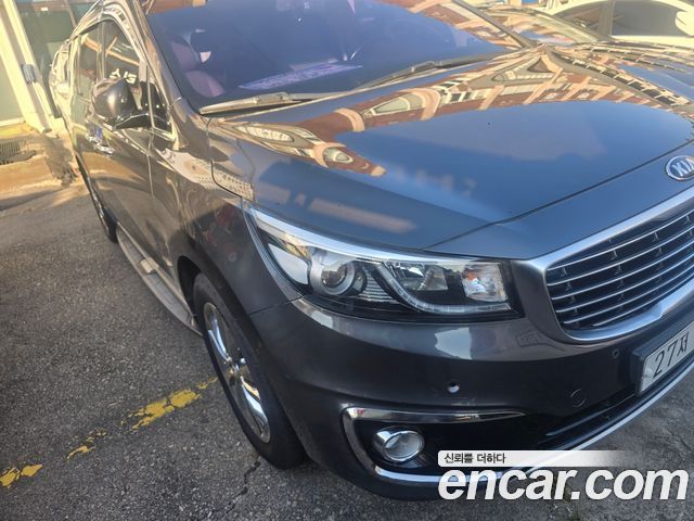 Kia Canival 2017 — photo 3