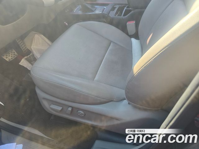 Kia Canival 2017 — photo 10