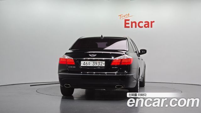Hyundai Genesis 2011 — photo 4