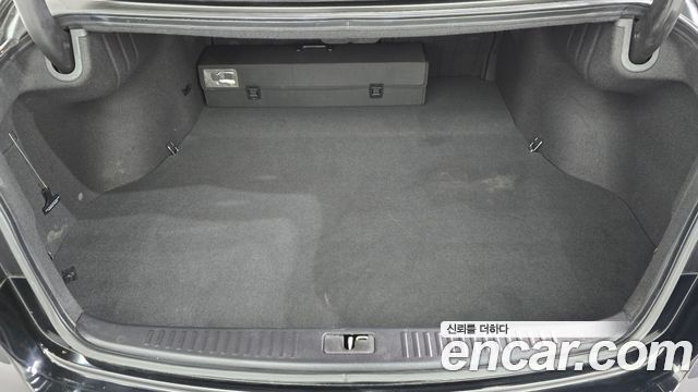 Hyundai Genesis 2011 — photo 17