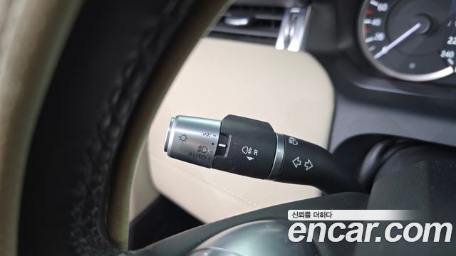 Land Rover Discovery Sport 2020 — photo 19