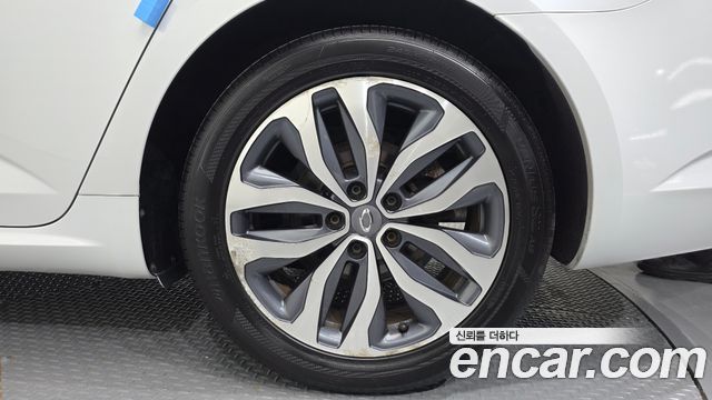 Renault Korea SM6 2016 — photo 7