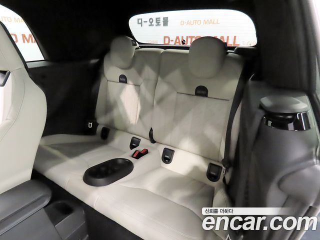 Mini Cooper Convertible 2025 — photo 20