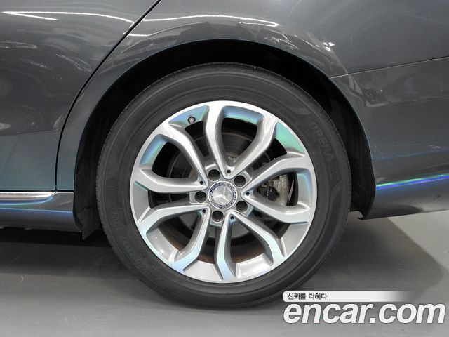 Mercedes-Benz C-Class 2016 — photo 5