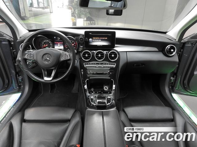 Mercedes-Benz C-Class 2016 — photo 10
