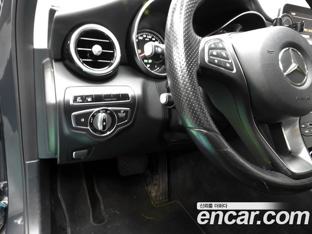 Mercedes-Benz C-Class 2016 — photo 14