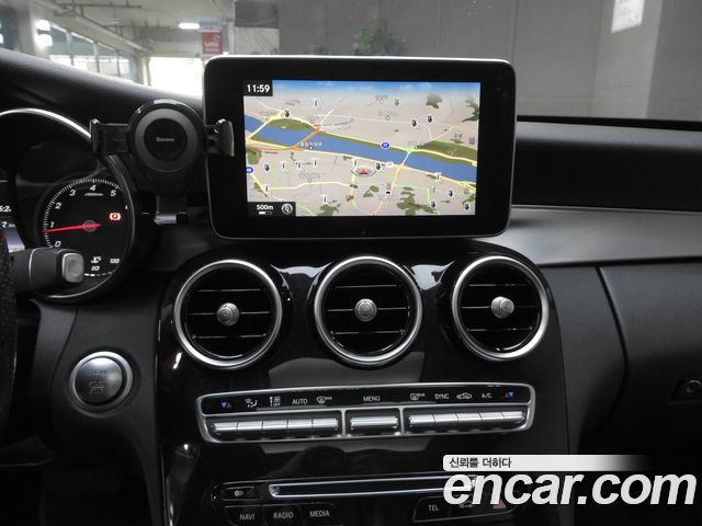 Mercedes-Benz C-Class 2016 — photo 17