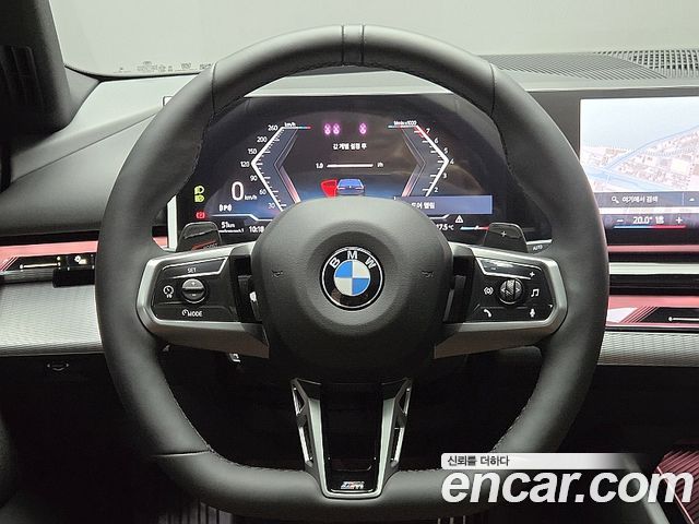 BMW 5-Series 2026 — photo 11