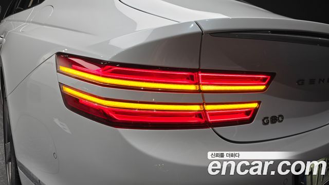 Genesis G80 2021 — photo 9