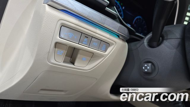 Genesis G80 2021 — photo 28