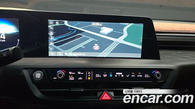 Kia K8 2022 — photo 20