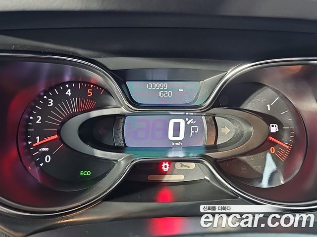 Renault Korea QM3 2016 — photo 7
