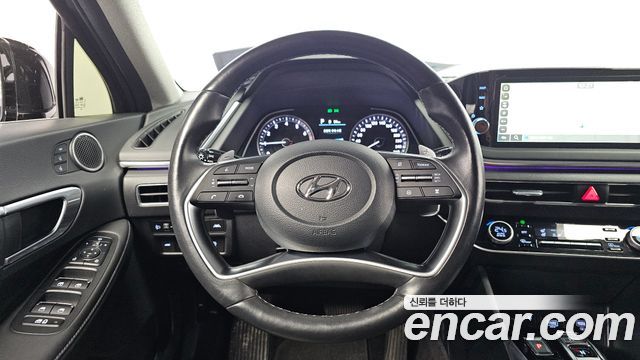 Hyundai Sonata 2022 — photo 18