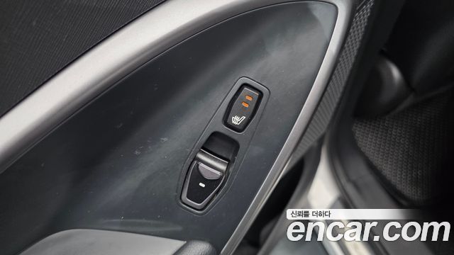Hyundai Santafe 2013 — photo 35