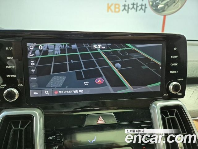 Kia Sorento 2021 — photo 14
