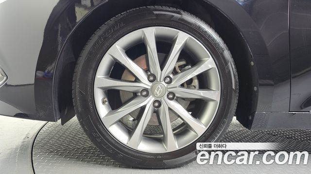 Hyundai Grandeur 2016 — photo 5