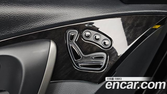 Hyundai Grandeur 2016 — photo 17