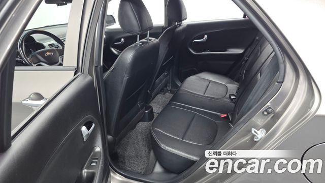 Kia morning 2013 — photo 18