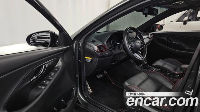 Hyundai i30 2020 — photo 10