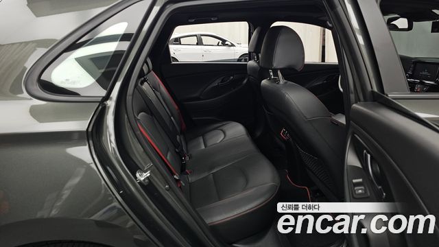 Hyundai i30 2020 — photo 12