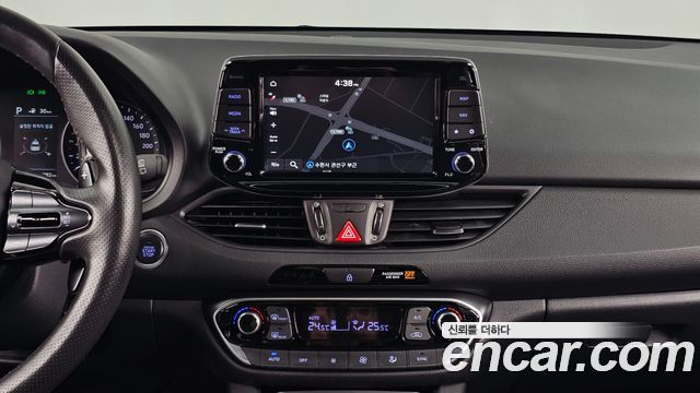 Hyundai i30 2020 — photo 14