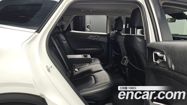 Kia Sportage 2022 — photo 18