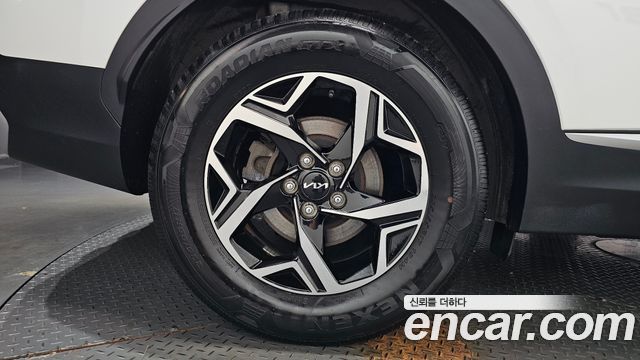 Kia Sportage 2022 — photo 7