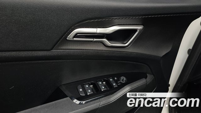 Kia Sportage 2022 — photo 32