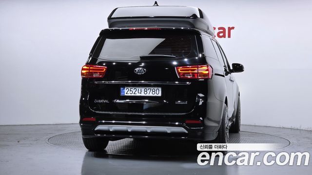 Kia Canival 2019 — photo 4