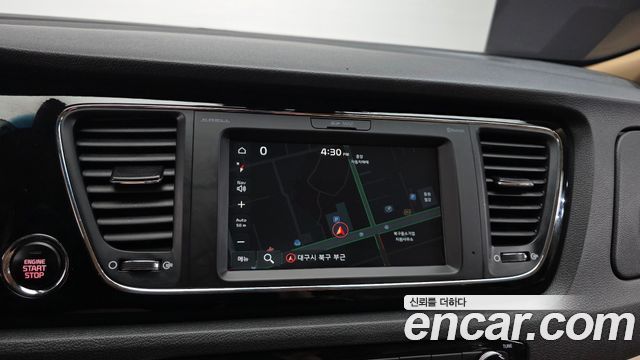Kia Canival 2019 — photo 21