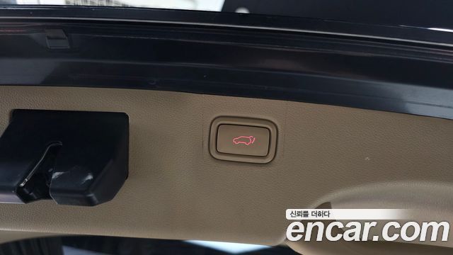 Kia Canival 2019 — photo 26