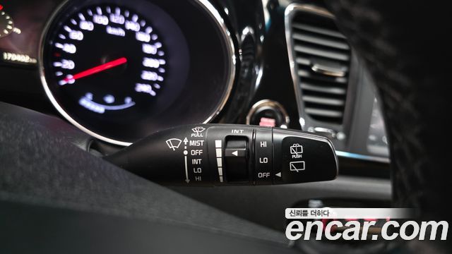 Kia Canival 2019 — photo 29