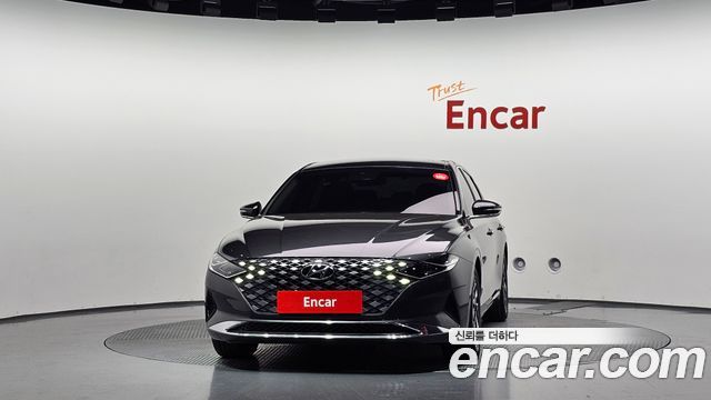 Hyundai Grandeur 2023 — photo 3