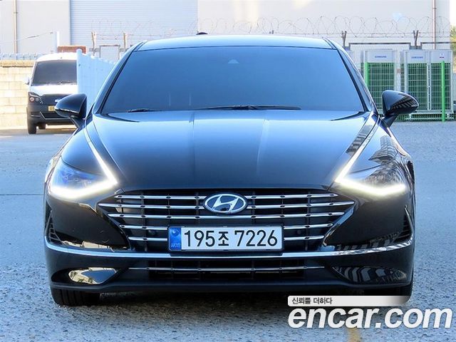 Hyundai Sonata 2023 — photo 3