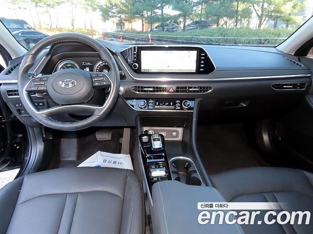 Hyundai Sonata 2023 — photo 7