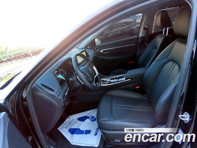 Hyundai Sonata 2023 — photo 10