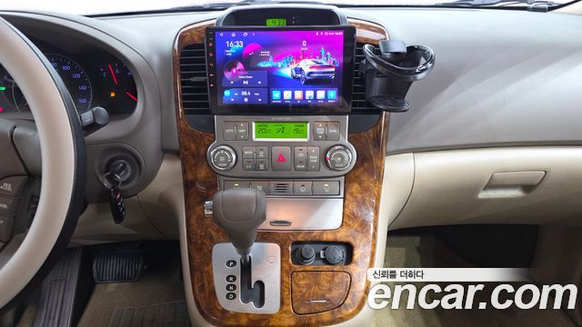 Kia Canival 2014 — photo 19