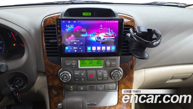 Kia Canival 2014 — photo 20
