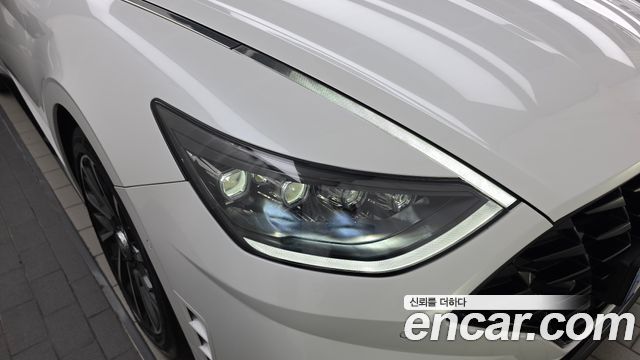 Hyundai Sonata 2022 — photo 8