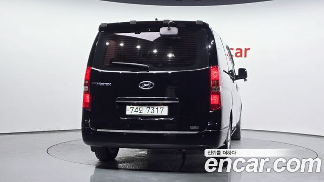 Hyundai Starex 2020 — photo 4
