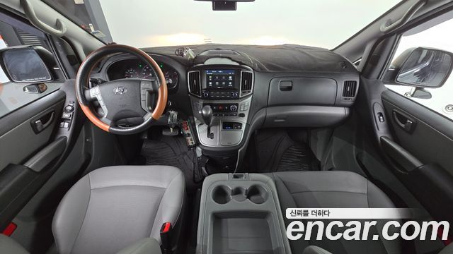 Hyundai Starex 2020 — photo 10