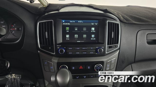 Hyundai Starex 2020 — photo 19